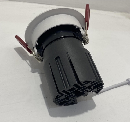 Cam Kabuk İç Tavan Spotları Yeşil Enerji LED Yarı İletken